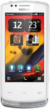 Nokia 700 Silver White Nokia 700 Silver White